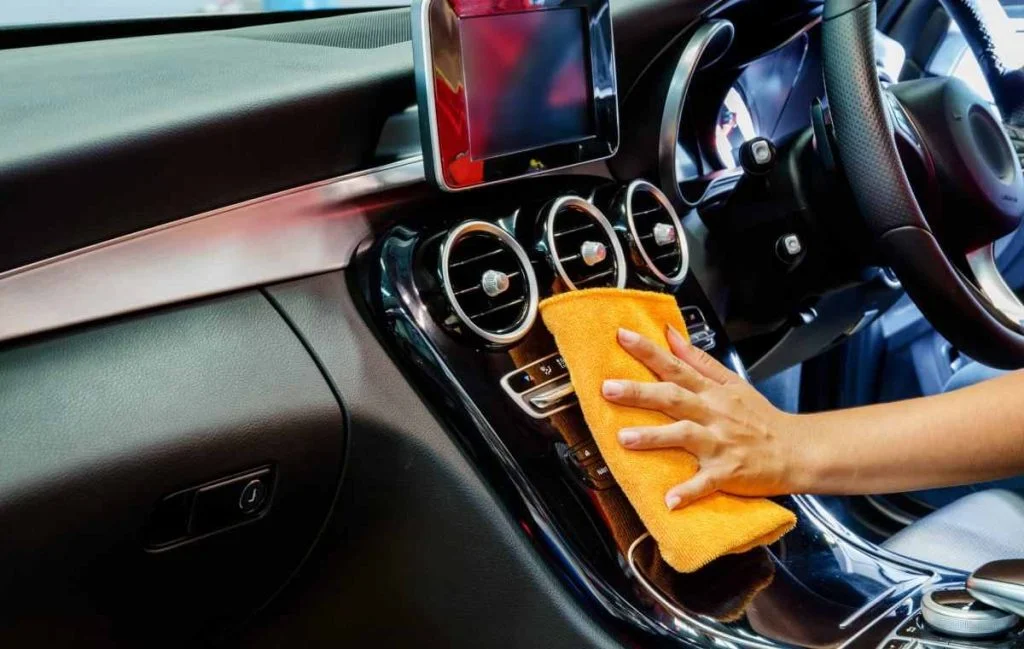 car detailing with towel and spray Lucent ReflectionZ Oak Lawn IL